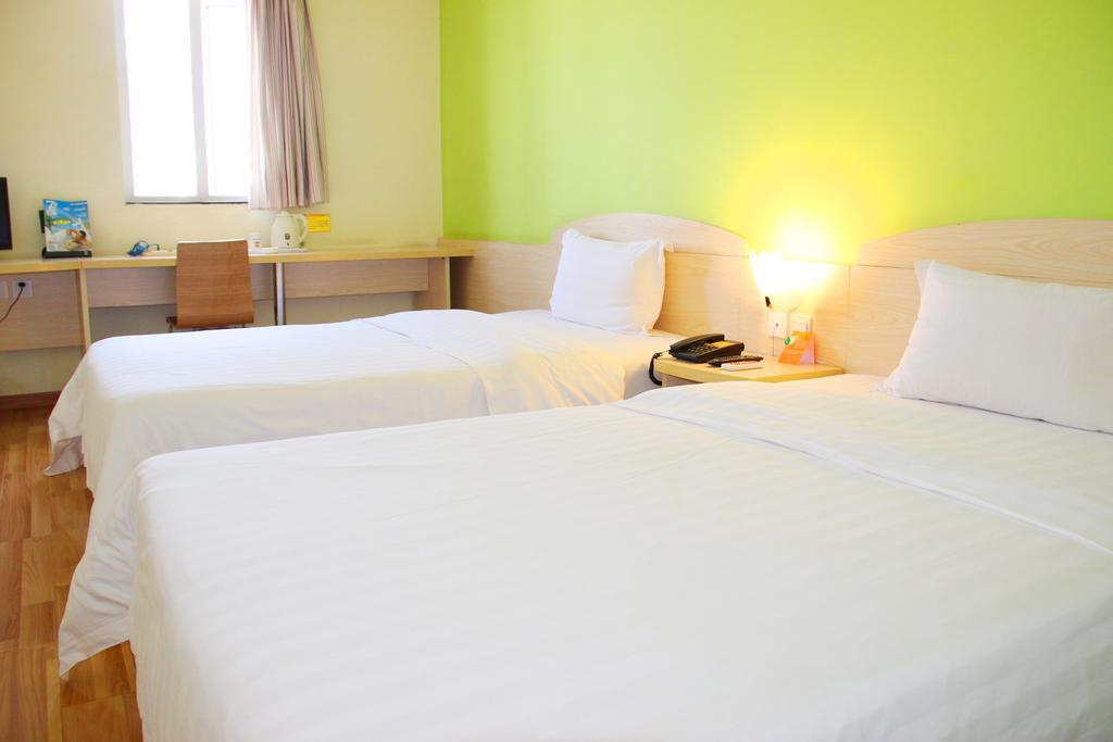 7Days Premium Guangzhou Tianhe Shipaiqiao Ξενοδοχείο Δωμάτιο φωτογραφία